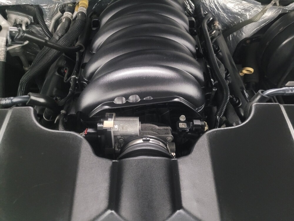 2015 Chevrolet Tahoe in Indianapolis, IN 46219 - 18121311 30