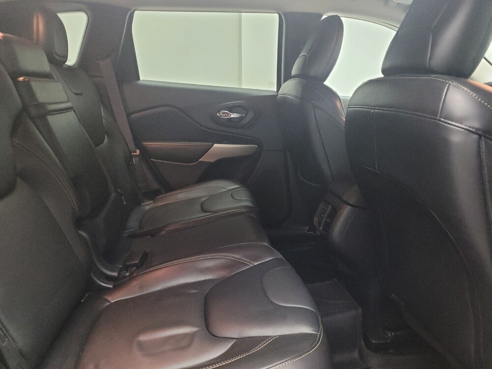 2018 Jeep Cherokee in Eastpointe, MI 48021 - 18121313 19