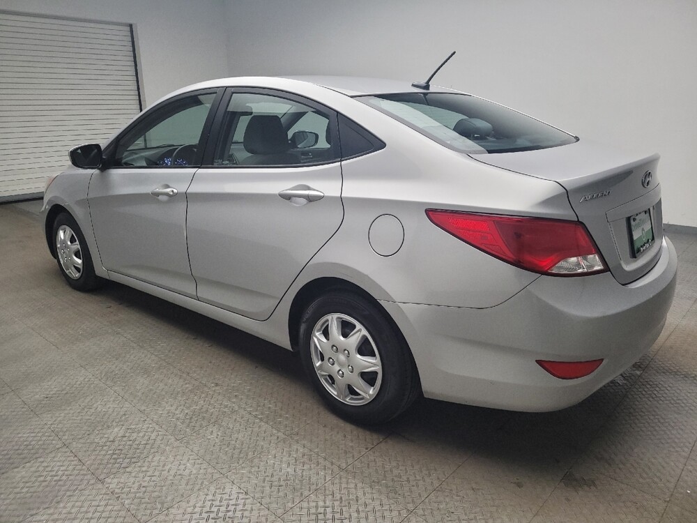 2017 Hyundai Accent in Eastpointe, MI 48021 - 18121314 3