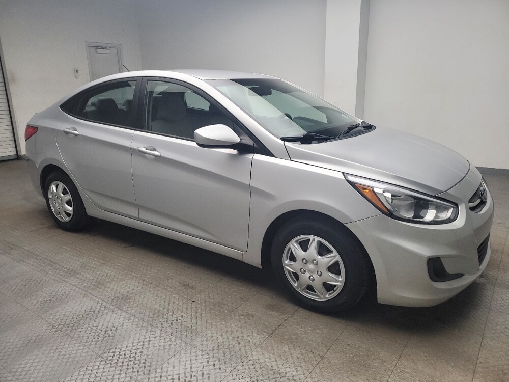 2017 Hyundai Accent in Eastpointe, MI 48021 - 18121314 11
