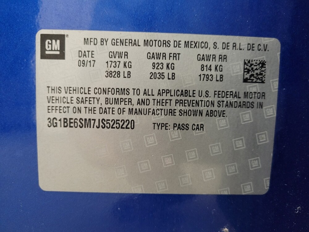 2018 Chevrolet Cruze in Taylor, MI 48180 - 18121315 33