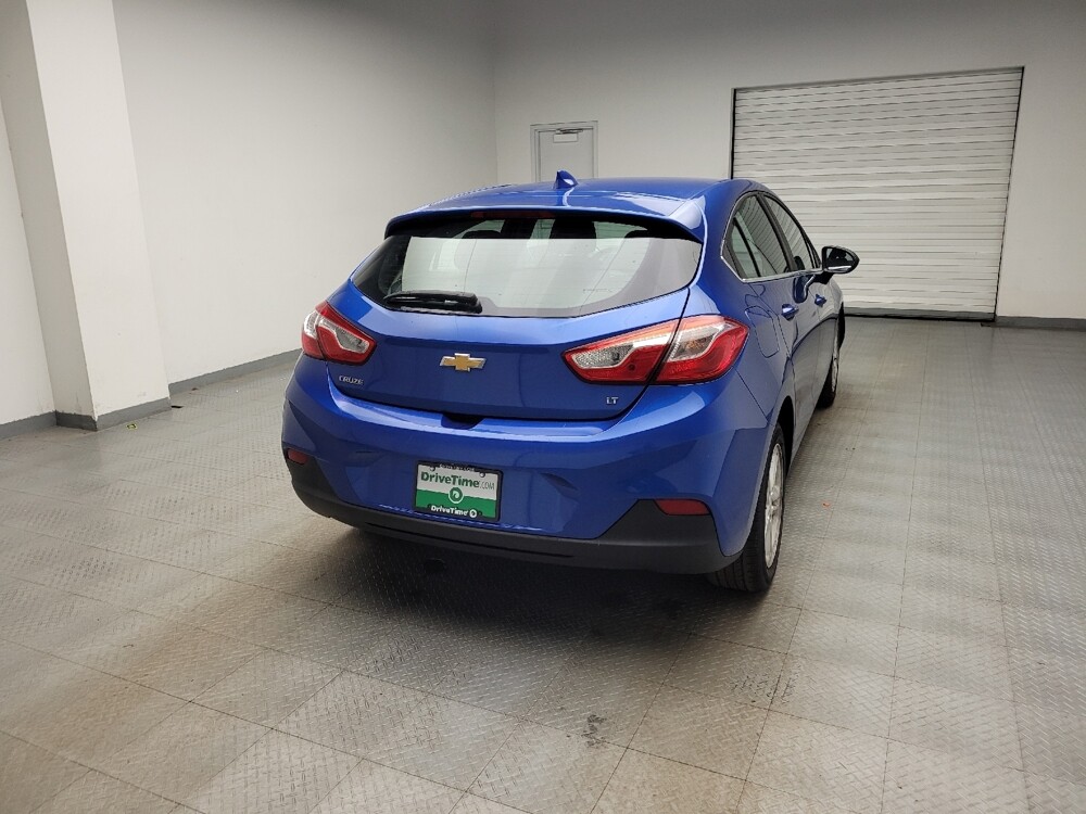 2018 Chevrolet Cruze in Taylor, MI 48180 - 18121315 7