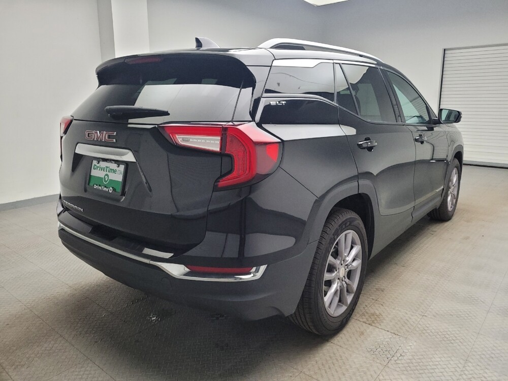 2023 GMC Terrain in Eastpointe, MI 48021 - 18121316 9
