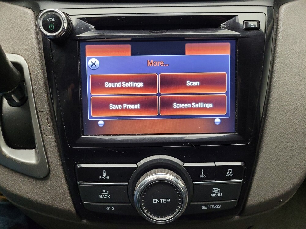 2016 Honda Odyssey in Taylor, MI 48180 - 18121317 25