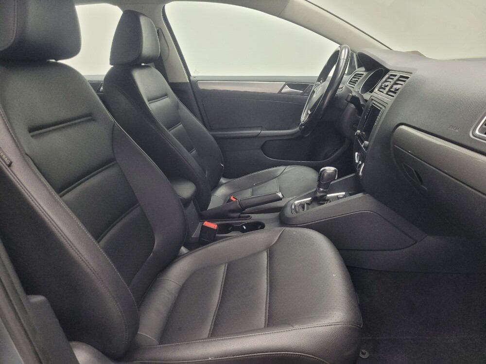 2017 Volkswagen Jetta in Highland, IN 46322 - 18121318 21