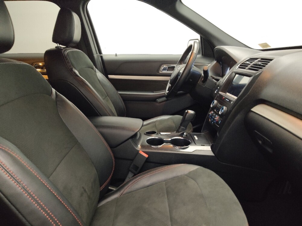 2019 Ford Explorer in Arlington, TX 76011 - 18121319 21