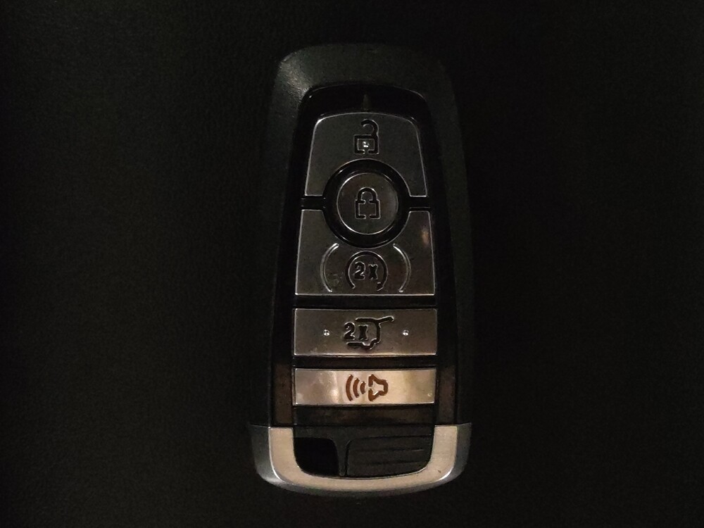 2024 Ford Explorer in Savannah, GA 31419 - 18121325 32