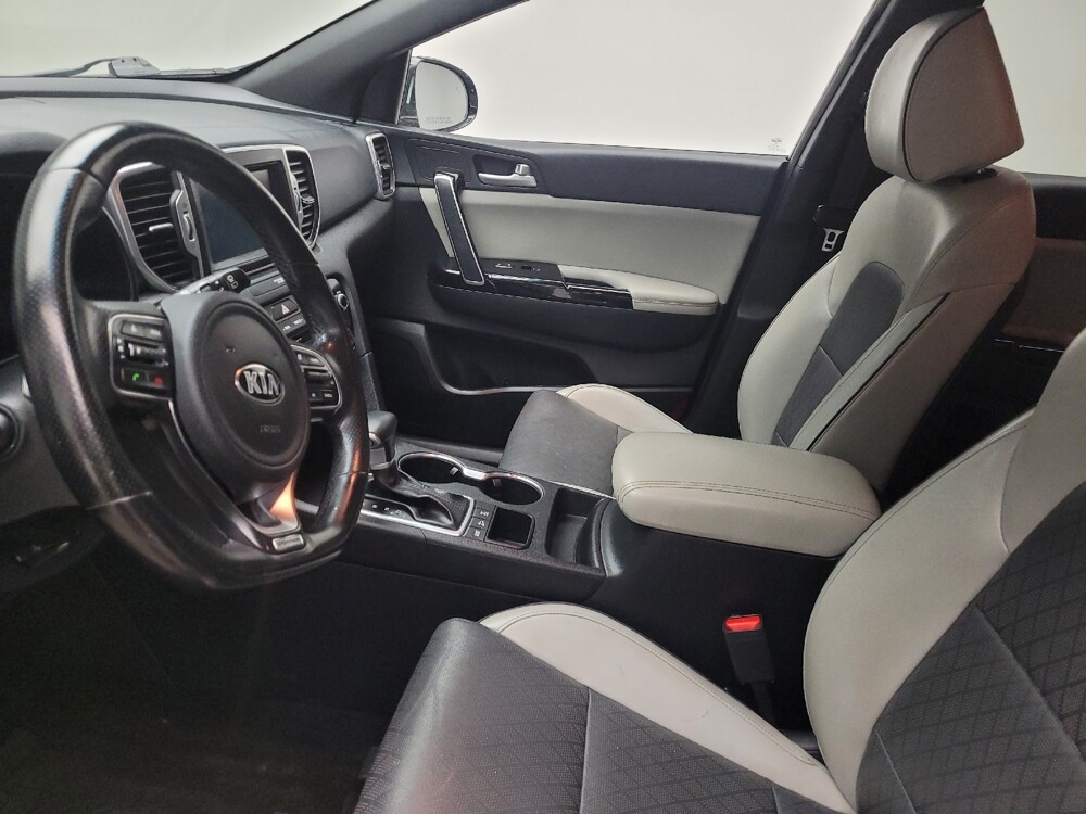 2019 Kia Sportage in Eastpointe, MI 48021 - 18121326 17