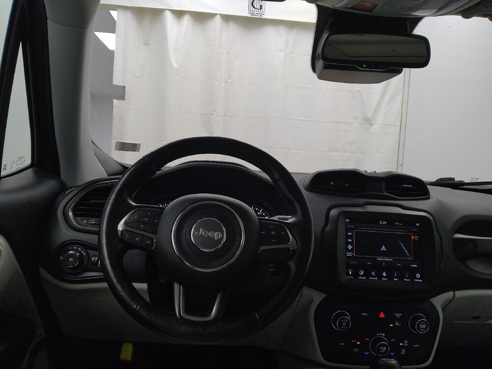 2021 Jeep Renegade in St. Louis, MO 63136 - 18121329 22