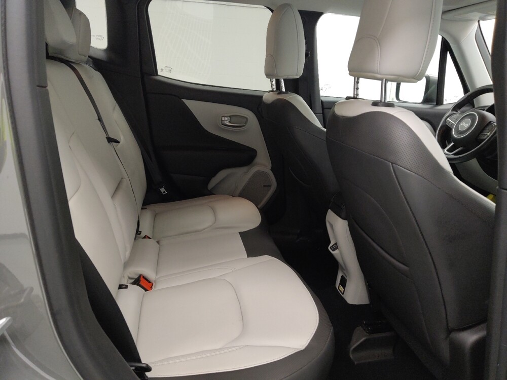 2021 Jeep Renegade in St. Louis, MO 63136 - 18121329 19