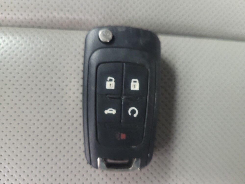 2017 Chevrolet Equinox in Memphis, TN 38128 - 18121330 32