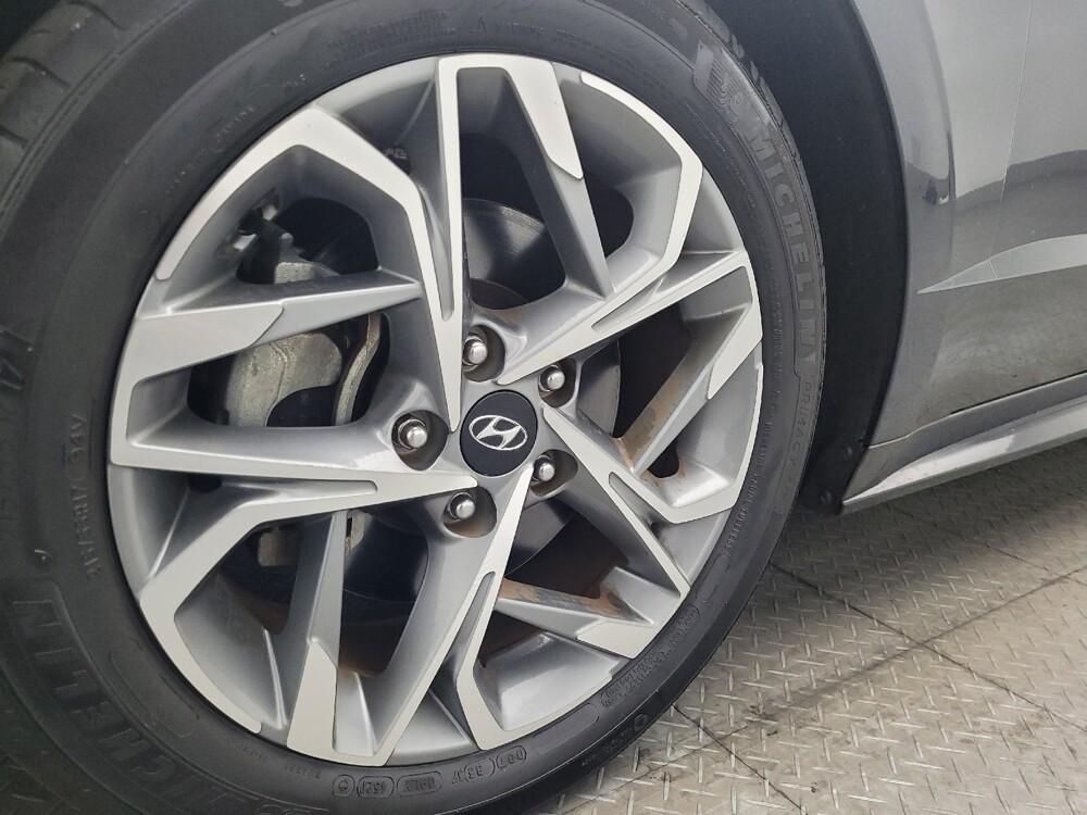 2021 Hyundai Sonata in Macon, GA 31210 - 18121337 31