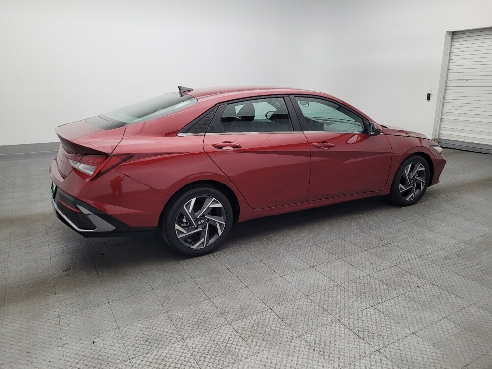 2025 Hyundai Elantra in Orlando, FL 32808 - 18121339 10