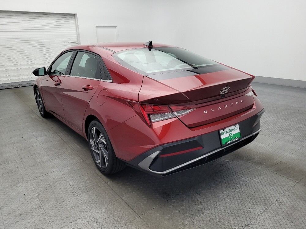 2025 Hyundai Elantra in Orlando, FL 32808 - 18121339 5