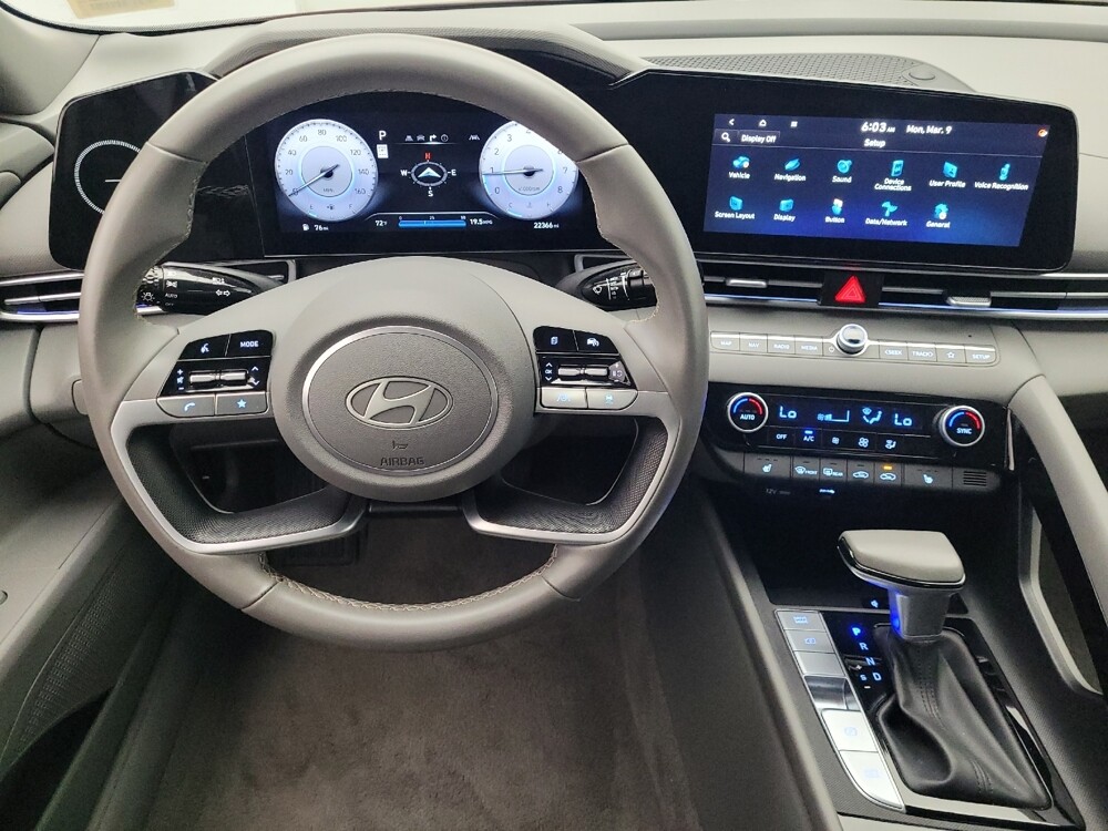 2025 Hyundai Elantra in Orlando, FL 32808 - 18121339 22