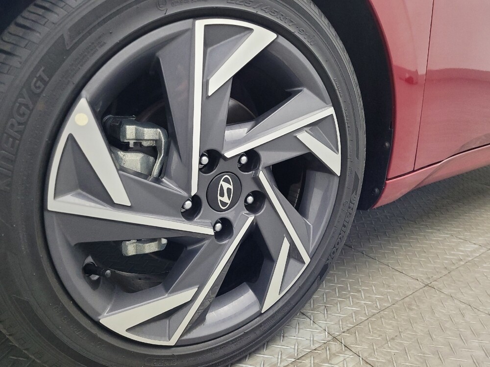2025 Hyundai Elantra in Orlando, FL 32808 - 18121339 31