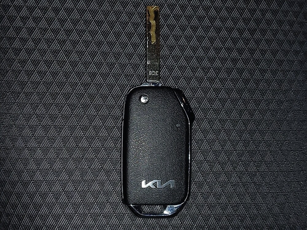 2025 Kia Soul in Savannah, GA 31419 - 18121341 32