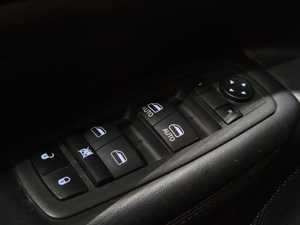 2022 Jeep Grand Cherokee in New Castle, DE 19720 - 18121345 27