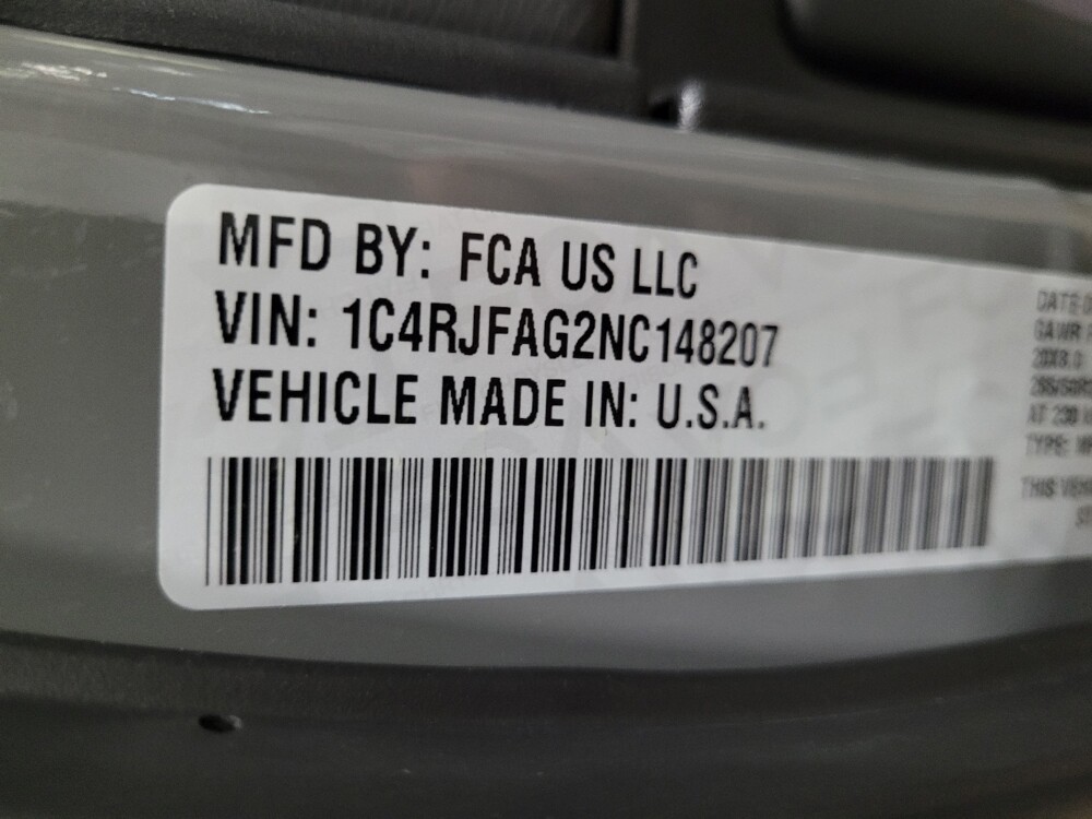 2022 Jeep Grand Cherokee in New Castle, DE 19720 - 18121345 33