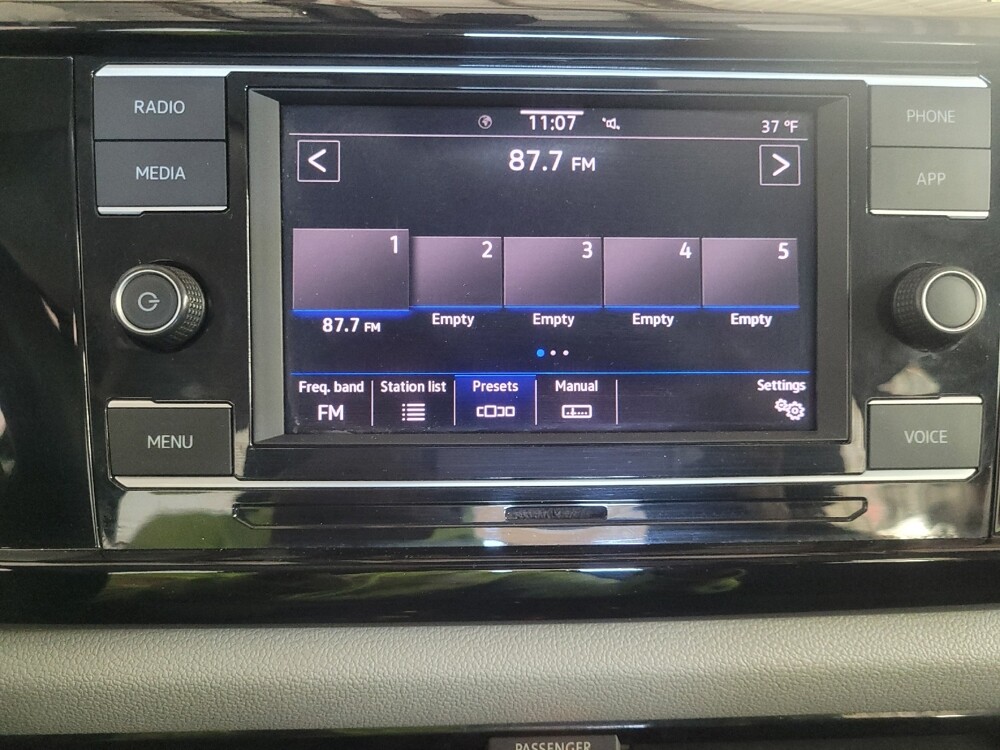 2023 Volkswagen Taos in Union City, GA 30291 - 18121352 25