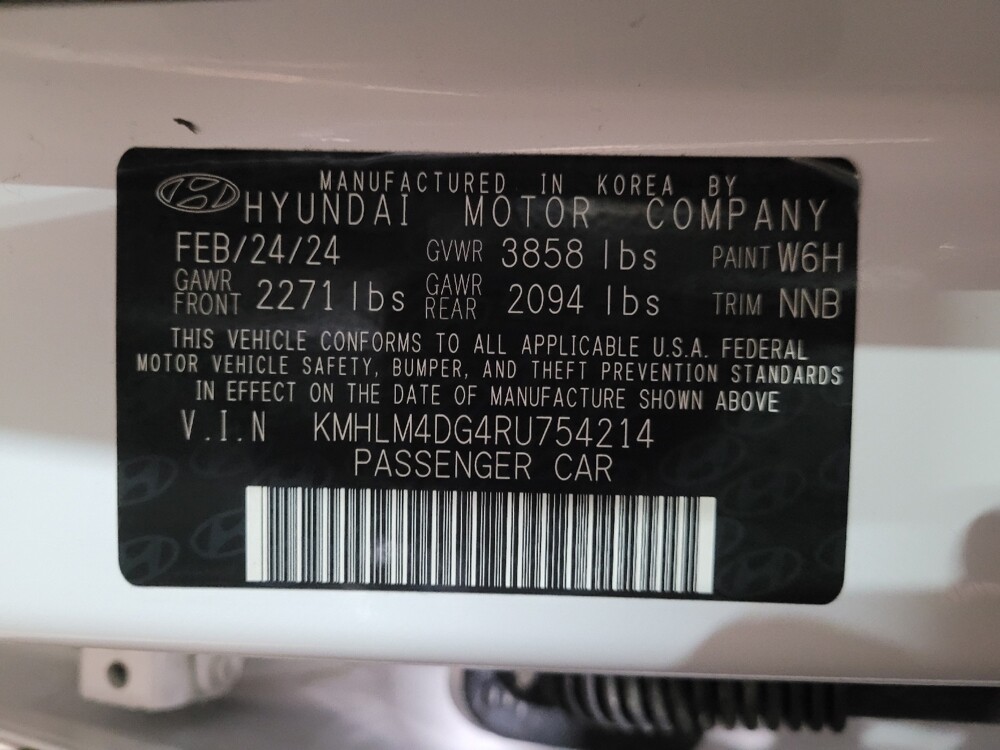 2024 Hyundai Elantra in New Castle, DE 19720 - 18121353 33