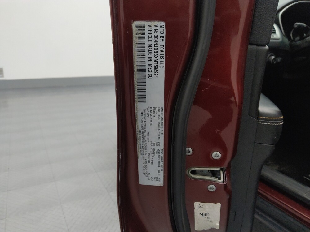 2021 Jeep Compass in Springfield, MO 65807 - 18121357 33