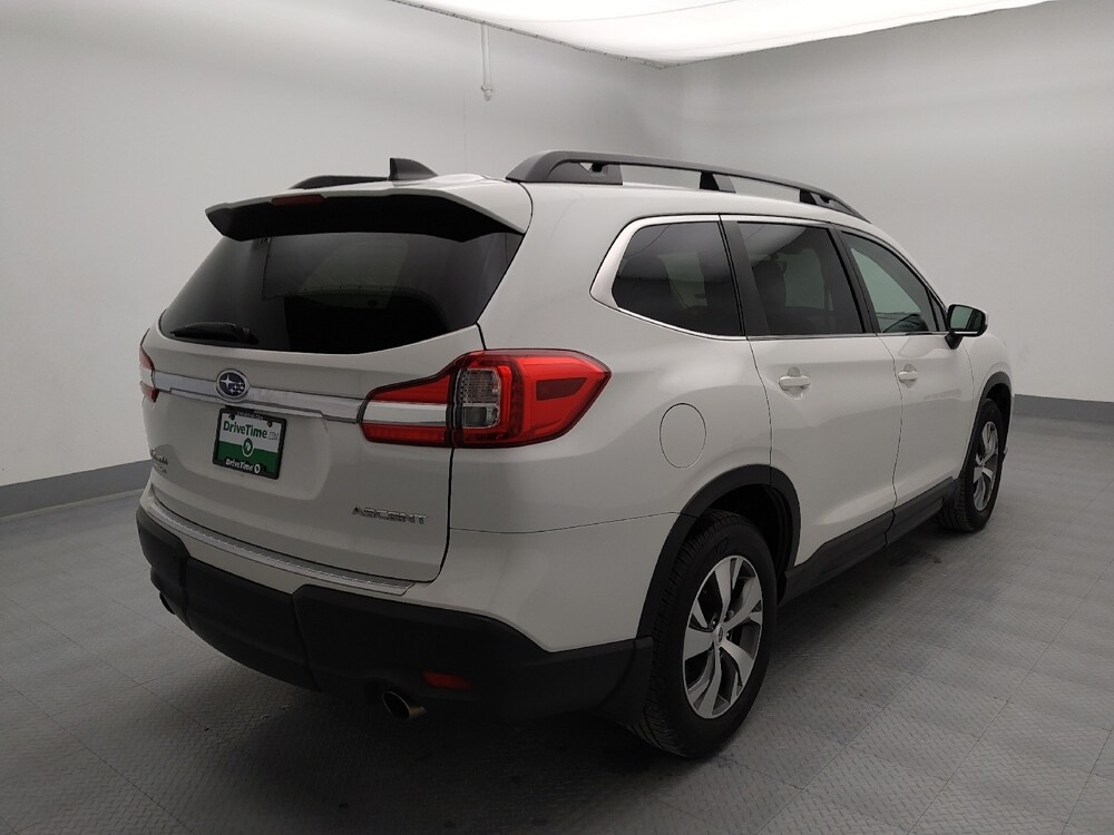 2019 Subaru Ascent in Independence, MO 64055 - 18121358 9