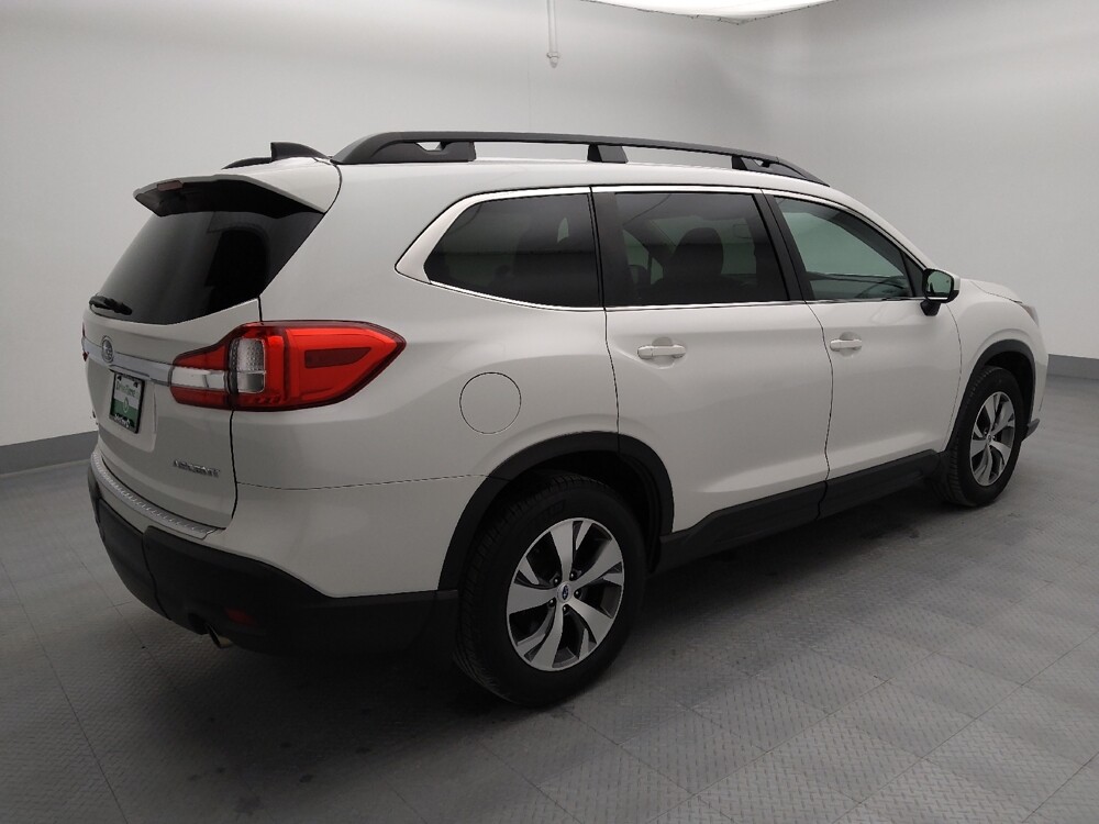 2019 Subaru Ascent in Independence, MO 64055 - 18121358 10