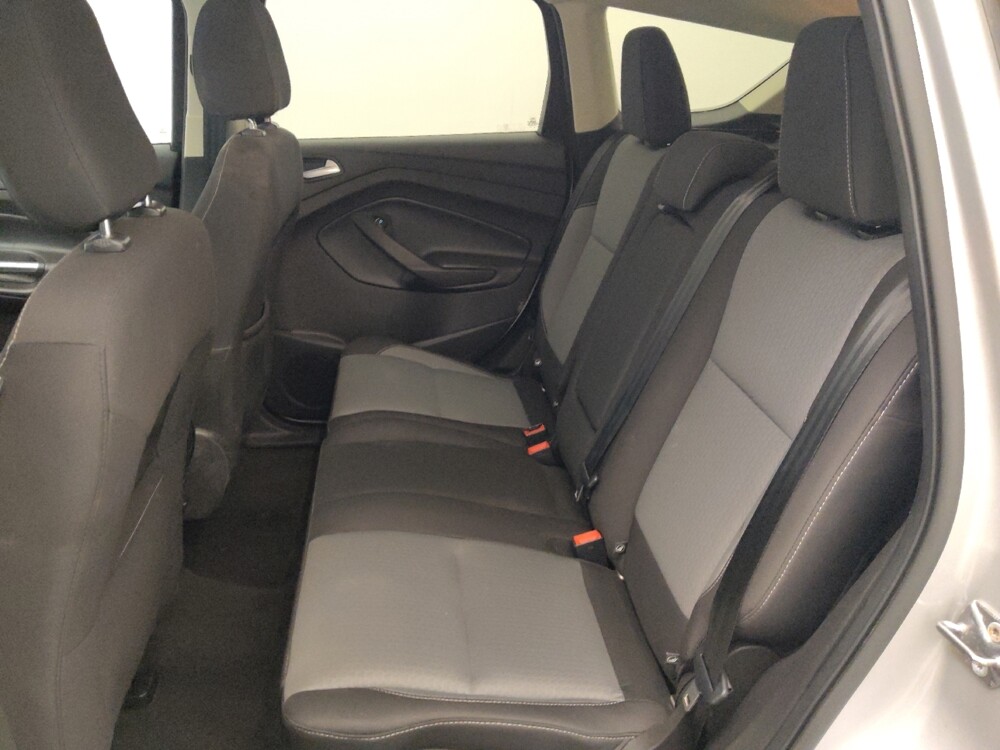 2019 Ford Escape in Metairie, LA 70006 - 18121361 18