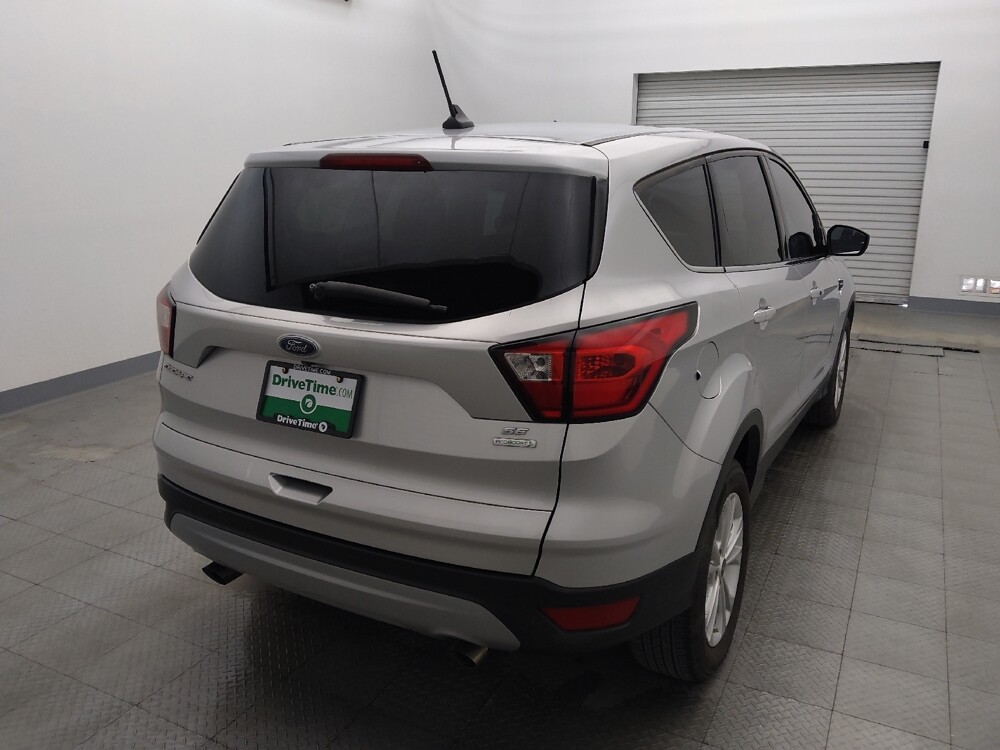 2019 Ford Escape in Metairie, LA 70006 - 18121361 7