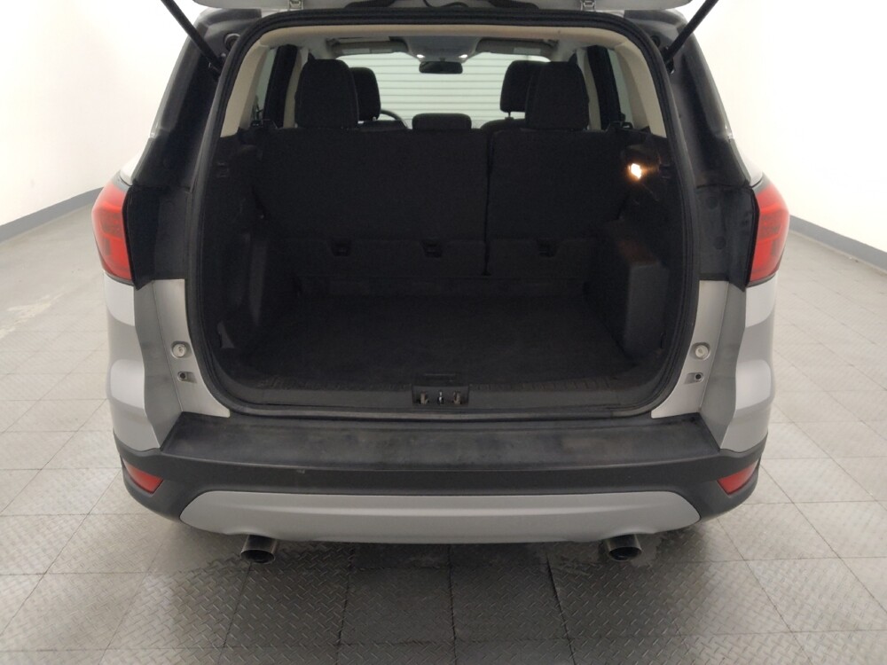 2019 Ford Escape in Metairie, LA 70006 - 18121361 29