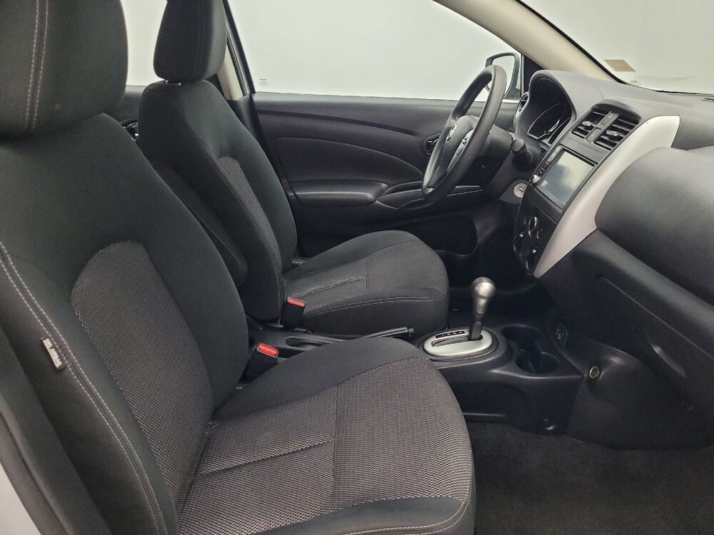2019 Nissan Versa in Savannah, GA 31419 - 18121362 21