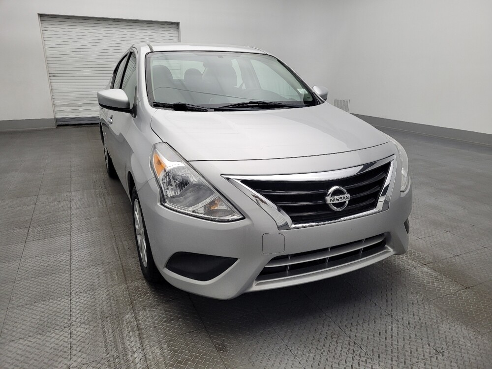 2019 Nissan Versa in Savannah, GA 31419 - 18121362 14