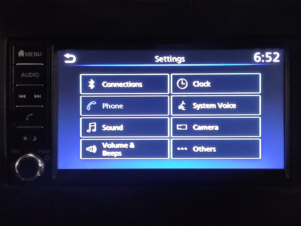 2019 Nissan Versa in Savannah, GA 31419 - 18121362 25