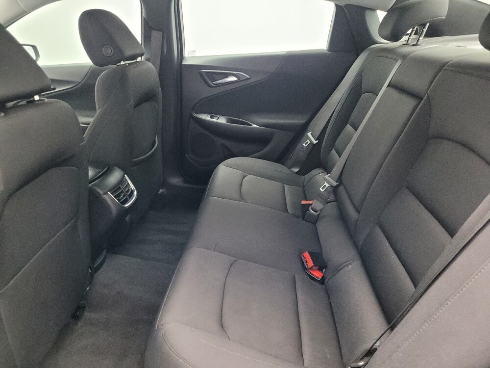 2023 Chevrolet Malibu in Orlando, FL 32808 - 18121366 18