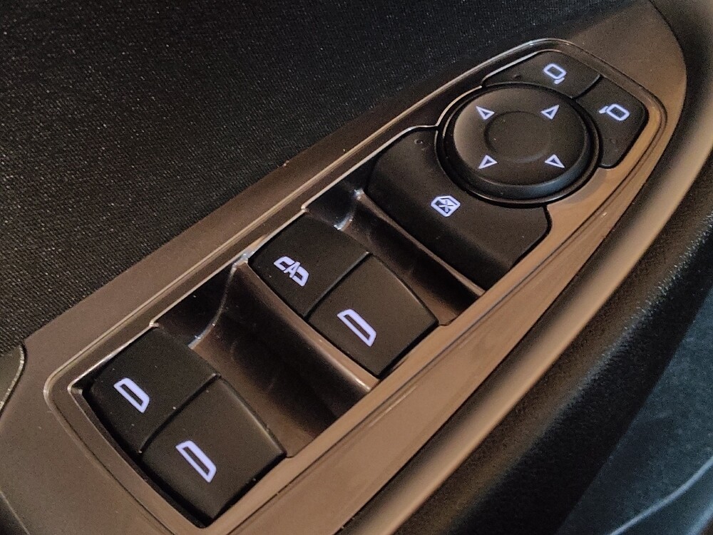 2023 Chevrolet Malibu in Orlando, FL 32808 - 18121366 27