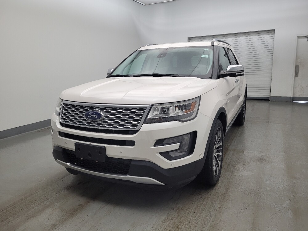 2017 Ford Explorer in Louisville, KY 40258 - 18121367 15