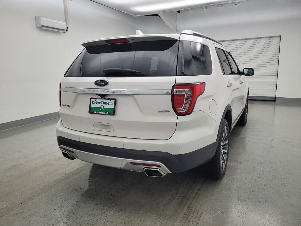 2017 Ford Explorer in Louisville, KY 40258 - 18121367 7