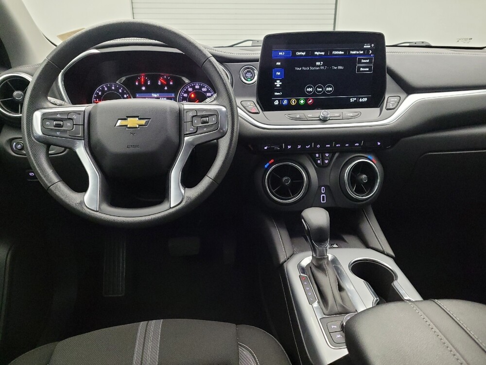 2024 Chevrolet Blazer in Louisville, KY 40258 - 18121368 22