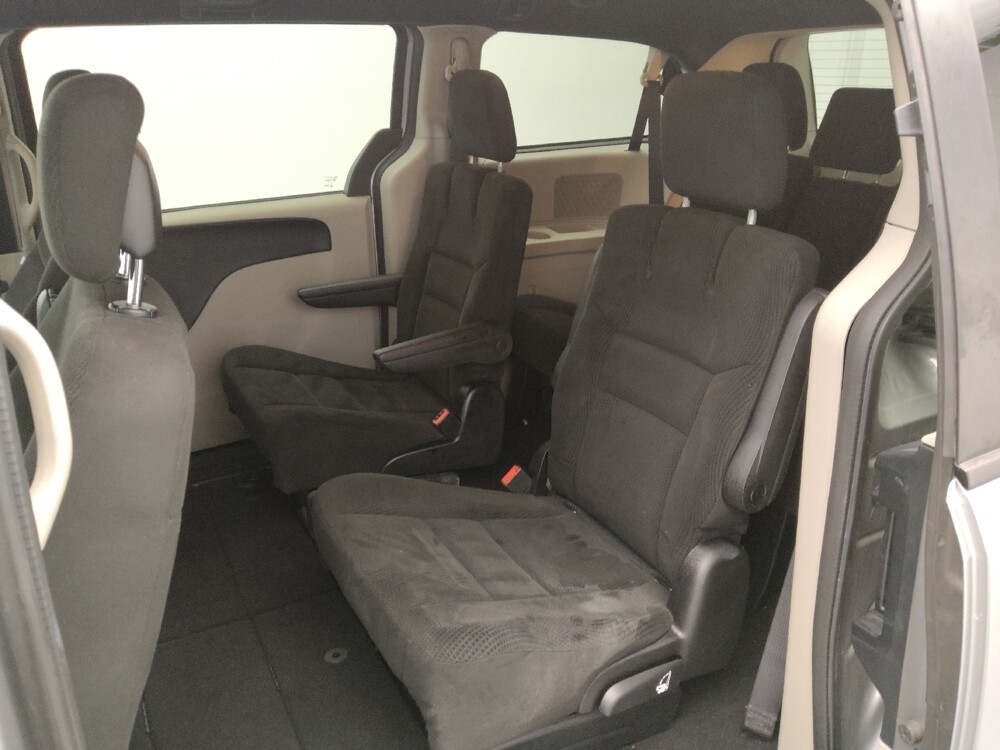 2016 Dodge Grand Caravan in Gladstone, MO 64118 - 18121369 18