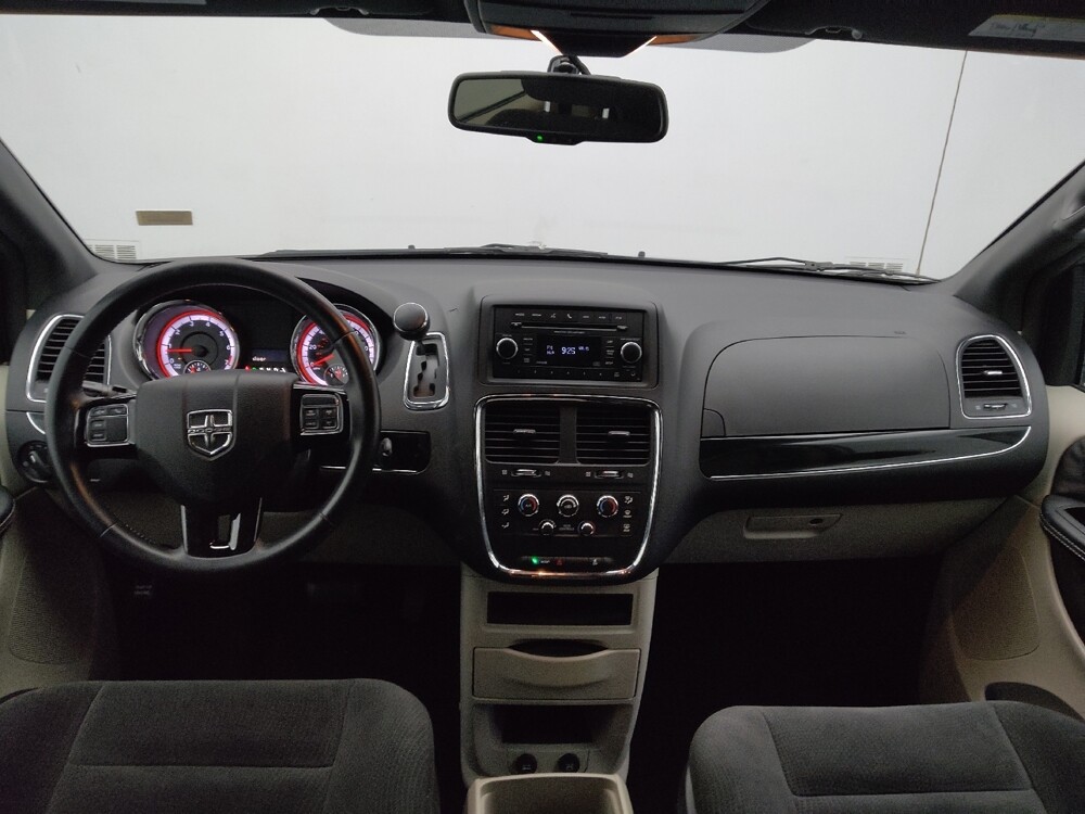 2016 Dodge Grand Caravan in Gladstone, MO 64118 - 18121369 22