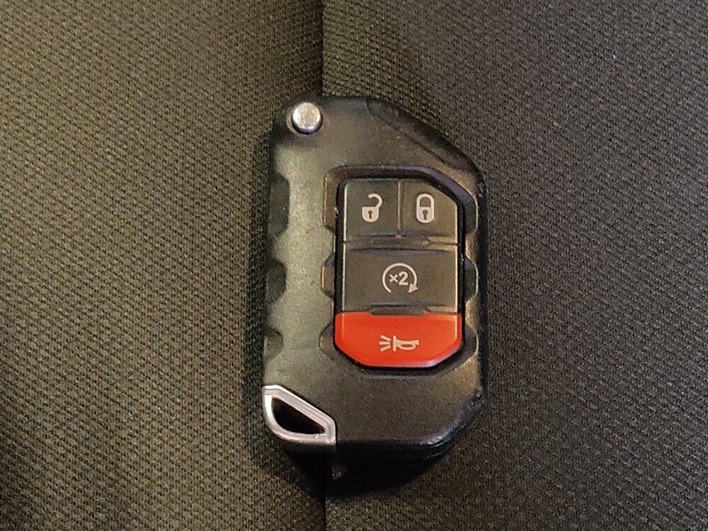 2019 Jeep Wrangler in Savannah, GA 31419 - 18121389 32