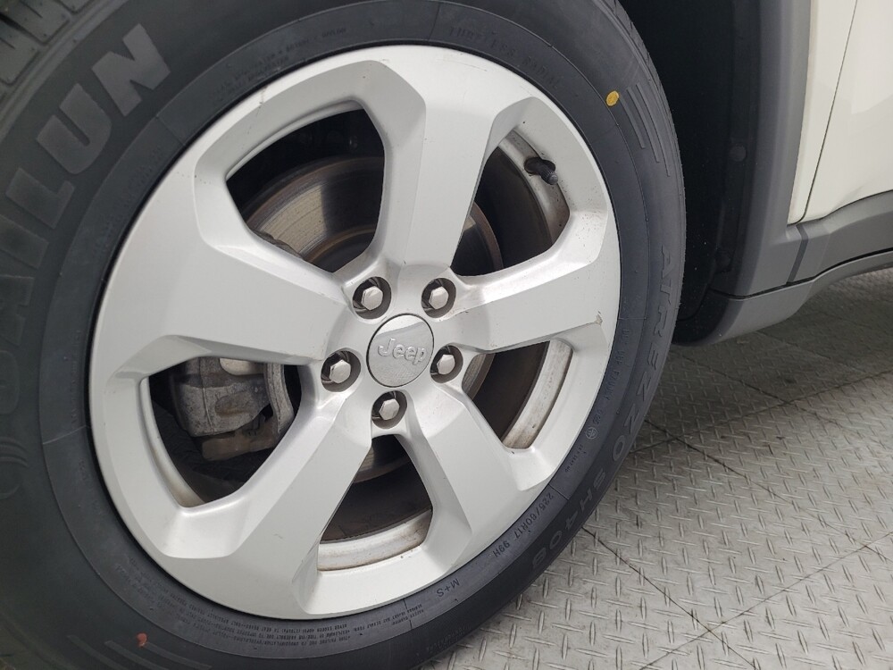 2020 Jeep Compass in Savannah, GA 31419 - 18121391 31