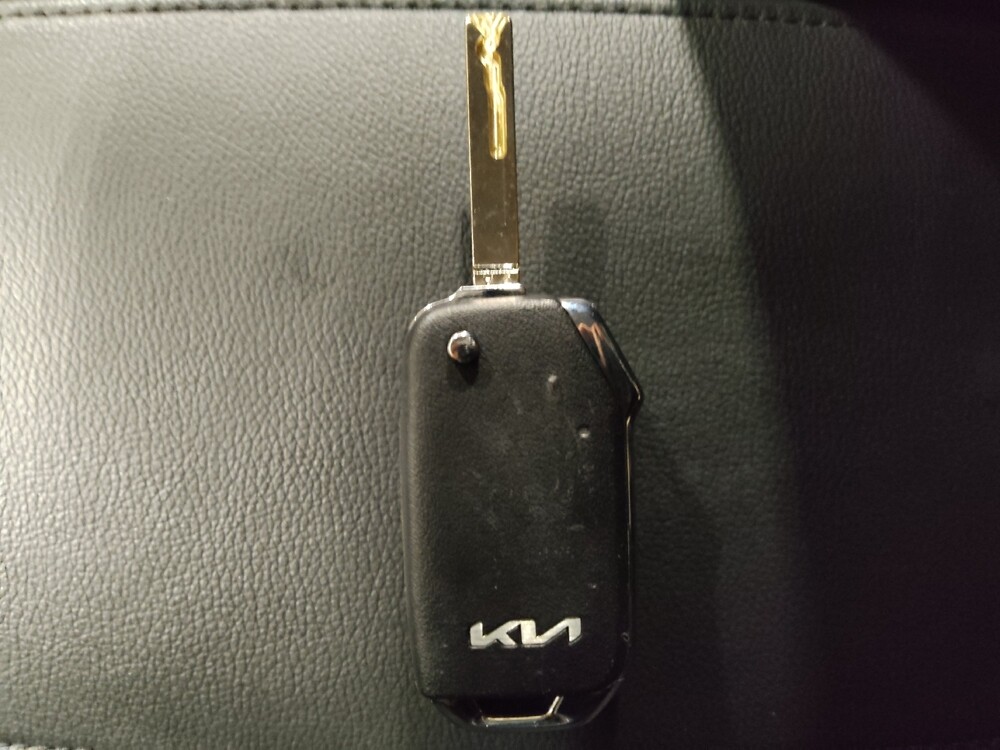 2025 Kia Soul in Savannah, GA 31419 - 18121392 32