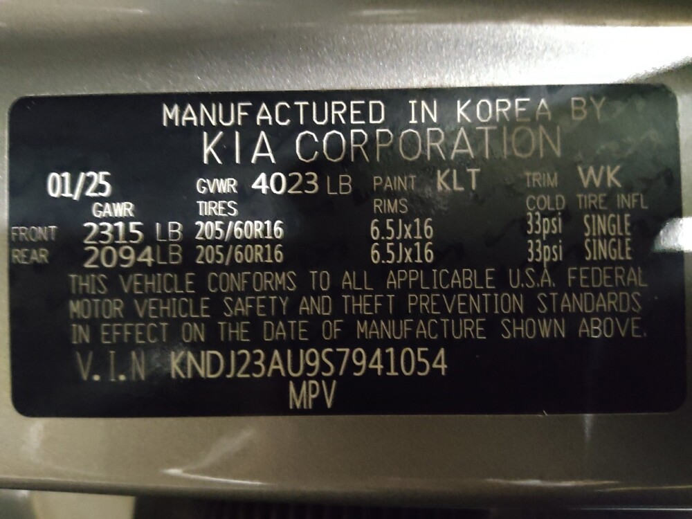 2025 Kia Soul in Savannah, GA 31419 - 18121392 33