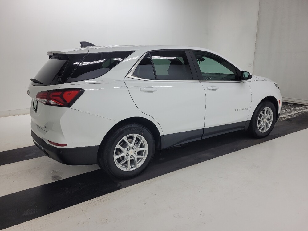 2023 Chevrolet Equinox in Gladstone, MO 64118 - 18121394 10