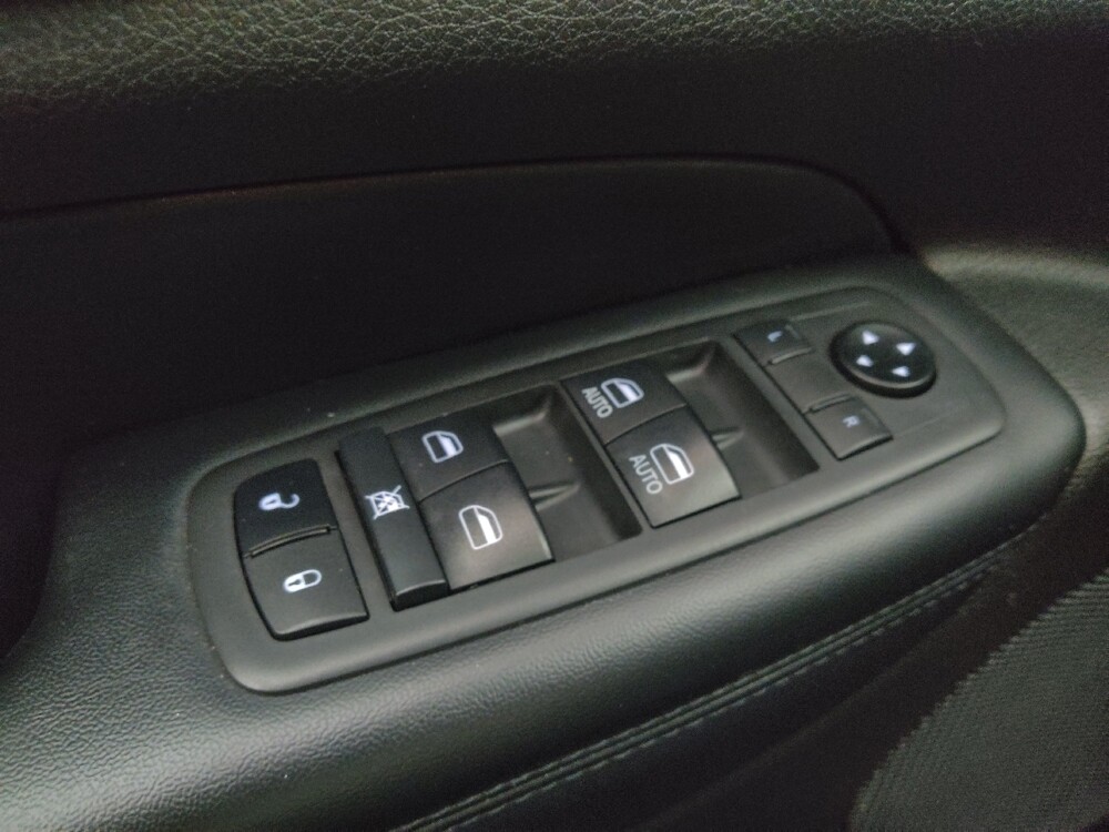 2021 Jeep Grand Cherokee in Lombard, IL 60148 - 18121395 27