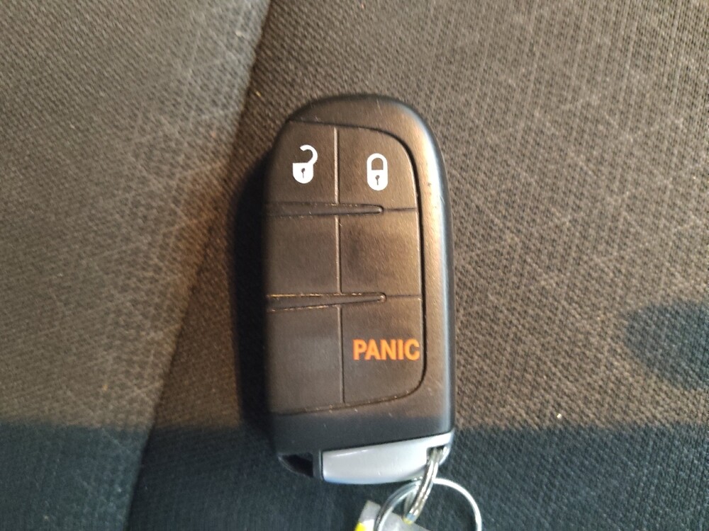 2021 Jeep Grand Cherokee in Lombard, IL 60148 - 18121395 32