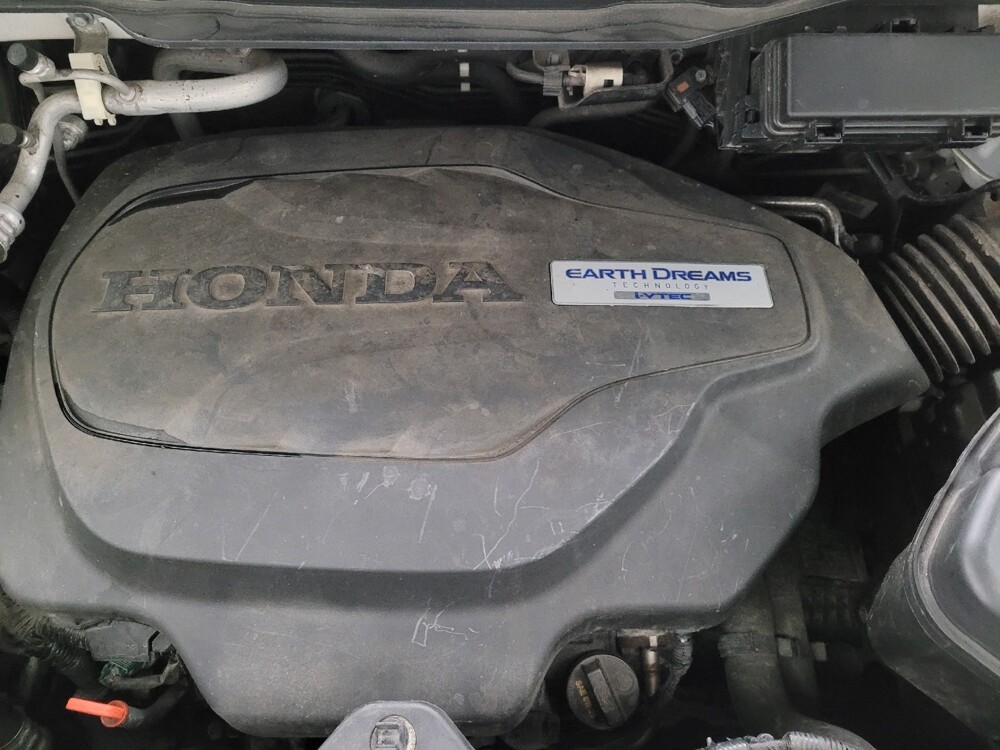 2017 Honda Pilot in Eastpointe, MI 48021 - 18121400 30