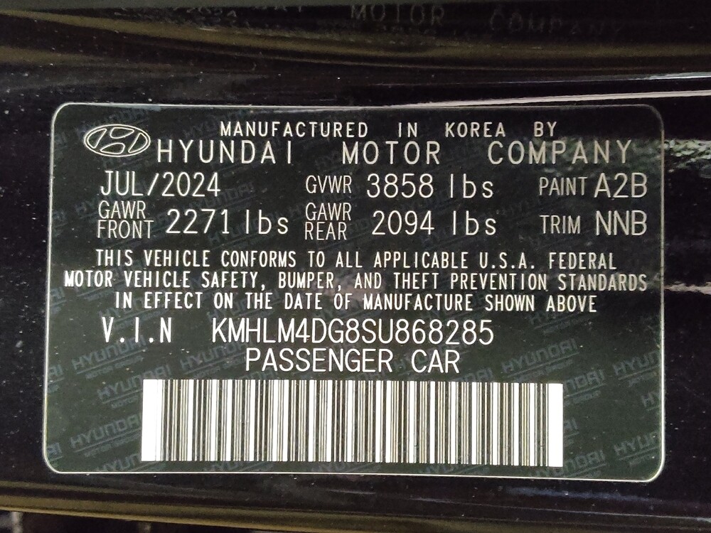 2025 Hyundai Elantra in Savannah, GA 31419 - 18121403 33